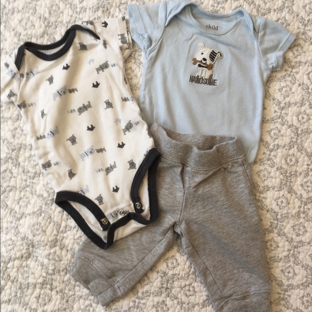 Child of Mine by Carter’s set